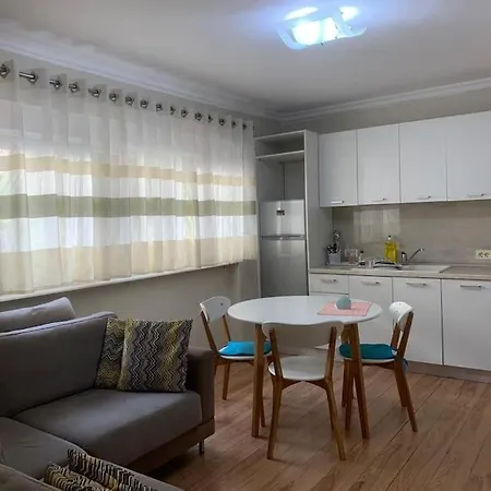 Apartament Near Tirana